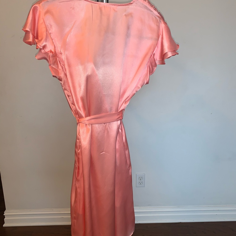 Oscar De La Renta Pink Label Ruffle Robe - Picture 3 of 3